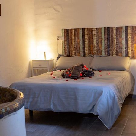 Fortress Jacuzzi Suites Xativa Luaran gambar