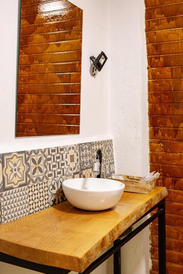 Fortress Jacuzzi Suites Xativa Luaran gambar
