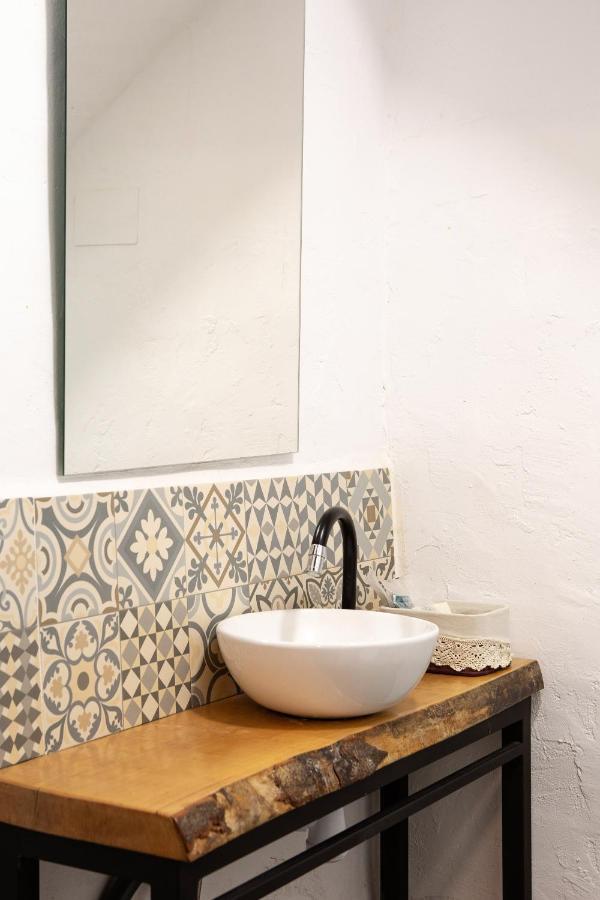 Fortress Jacuzzi Suites Xativa Luaran gambar