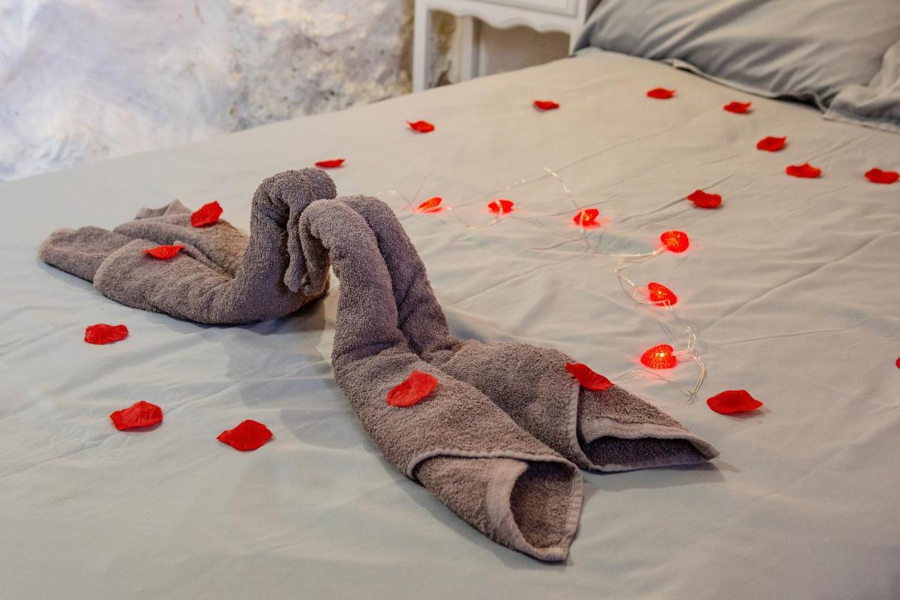 Fortress Jacuzzi Suites Xativa Luaran gambar