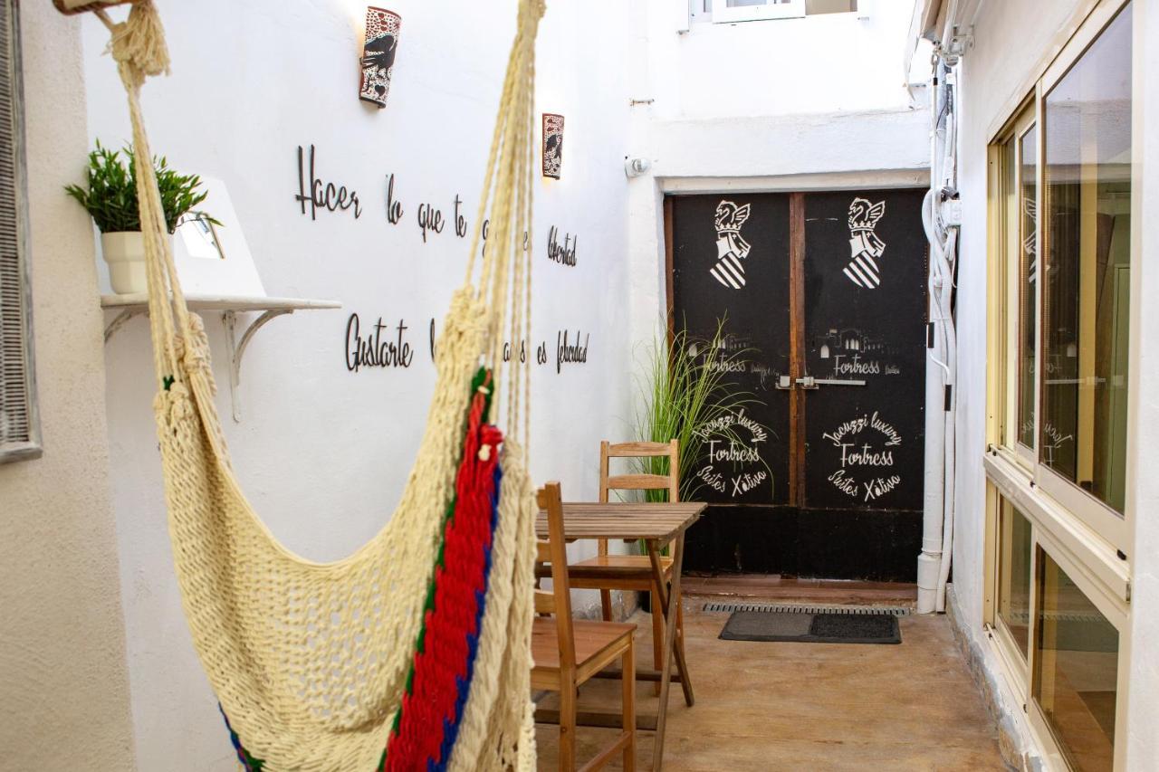 Fortress Jacuzzi Suites Xativa Luaran gambar