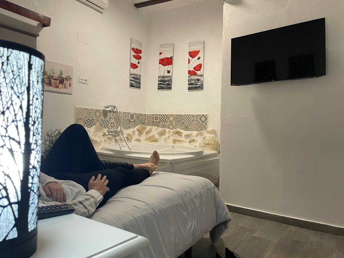 Fortress Jacuzzi Suites Xativa Luaran gambar