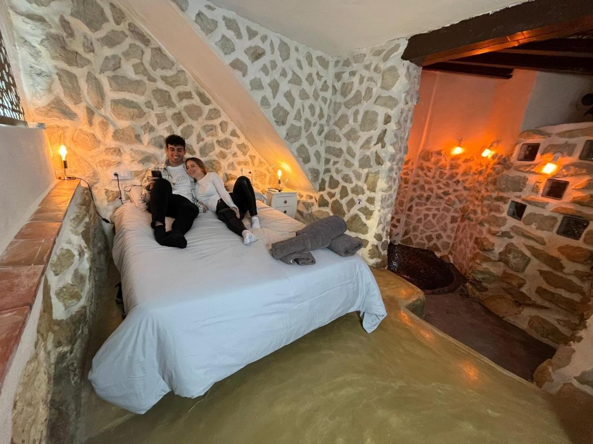 Fortress Jacuzzi Suites Xativa Luaran gambar