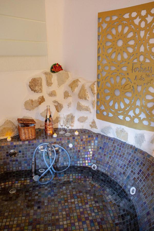 Fortress Jacuzzi Suites Xativa Luaran gambar